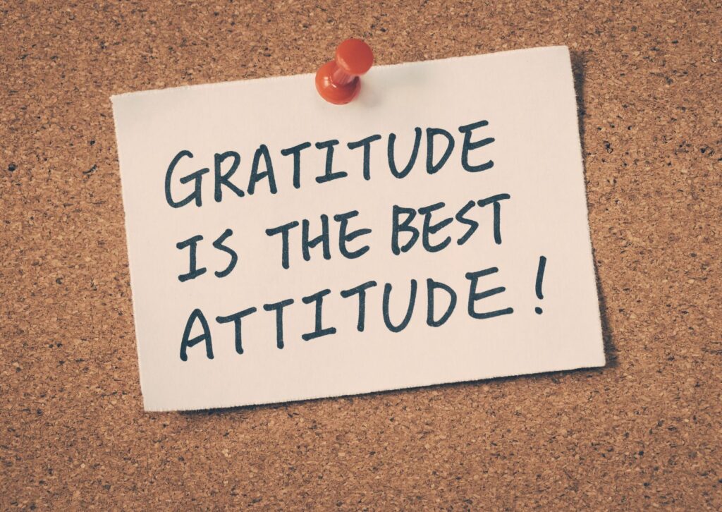 gratitude is the best attitude post it note
