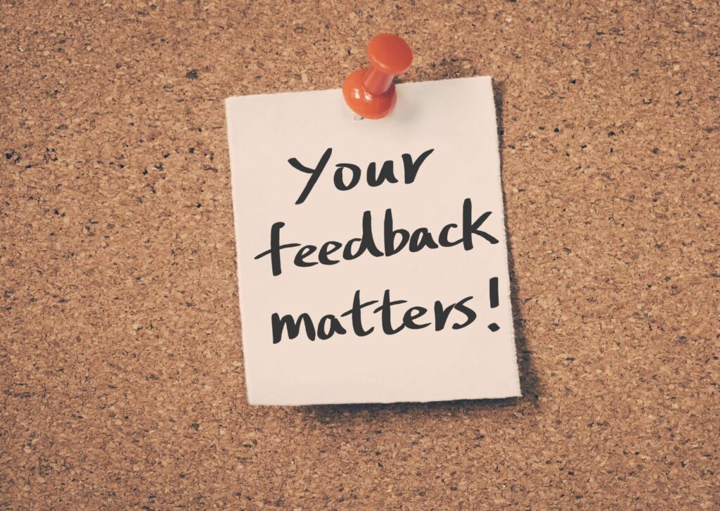 post it note saying your feedback matters